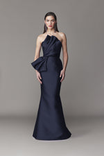 STRAPLESS GOWN