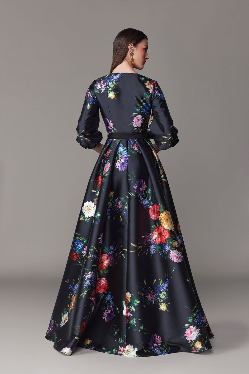 LONG SLEEVE GOWN